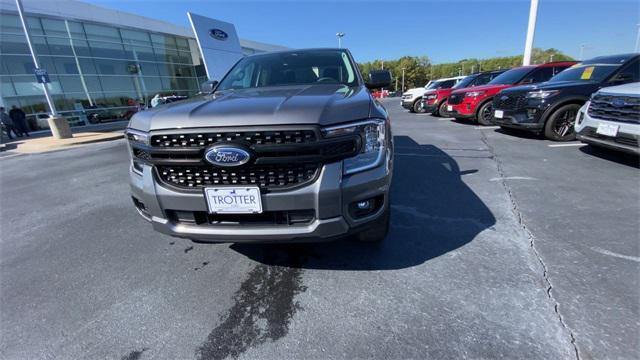 new 2025 Ford Ranger car, priced at $33,925