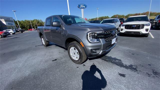 new 2025 Ford Ranger car, priced at $33,925