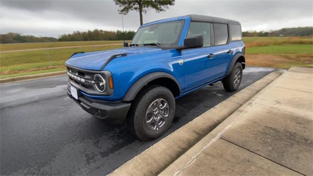 new 2024 Ford Bronco car, priced at $45,250