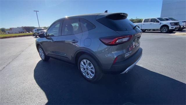 new 2025 Ford Escape car, priced at $30,330