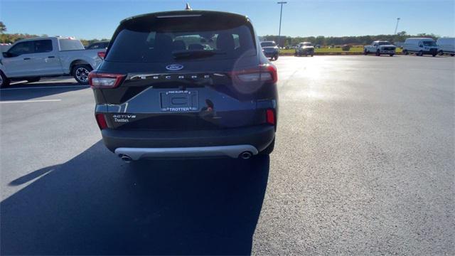 new 2025 Ford Escape car, priced at $30,325