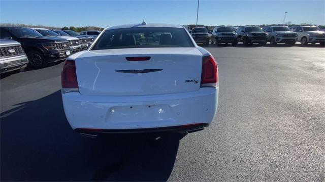 used 2022 Chrysler 300 car, priced at $26,985