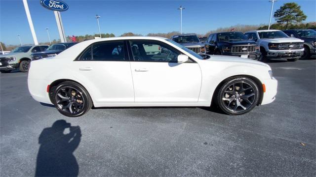 used 2022 Chrysler 300 car, priced at $26,985