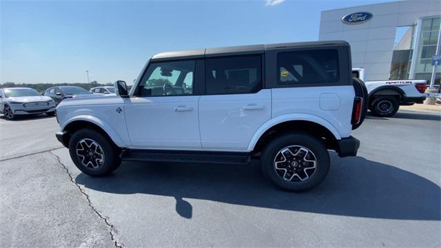 new 2025 Ford Bronco car, priced at $55,195