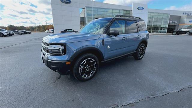 new 2025 Ford Bronco Sport car, priced at $39,975