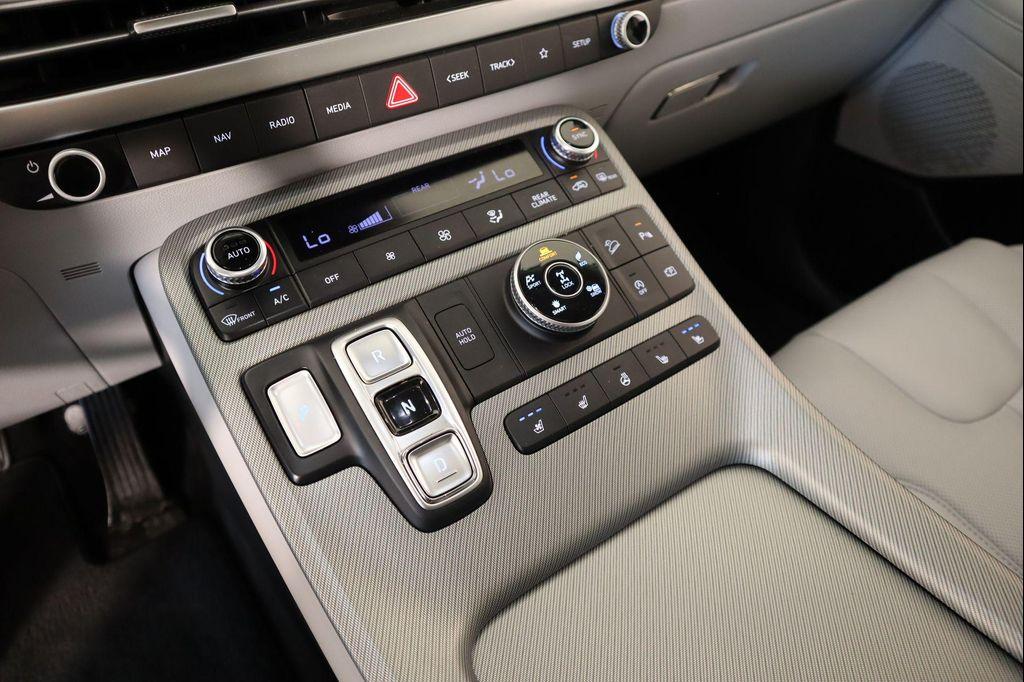 used 2025 Hyundai Palisade car, priced at $39,777