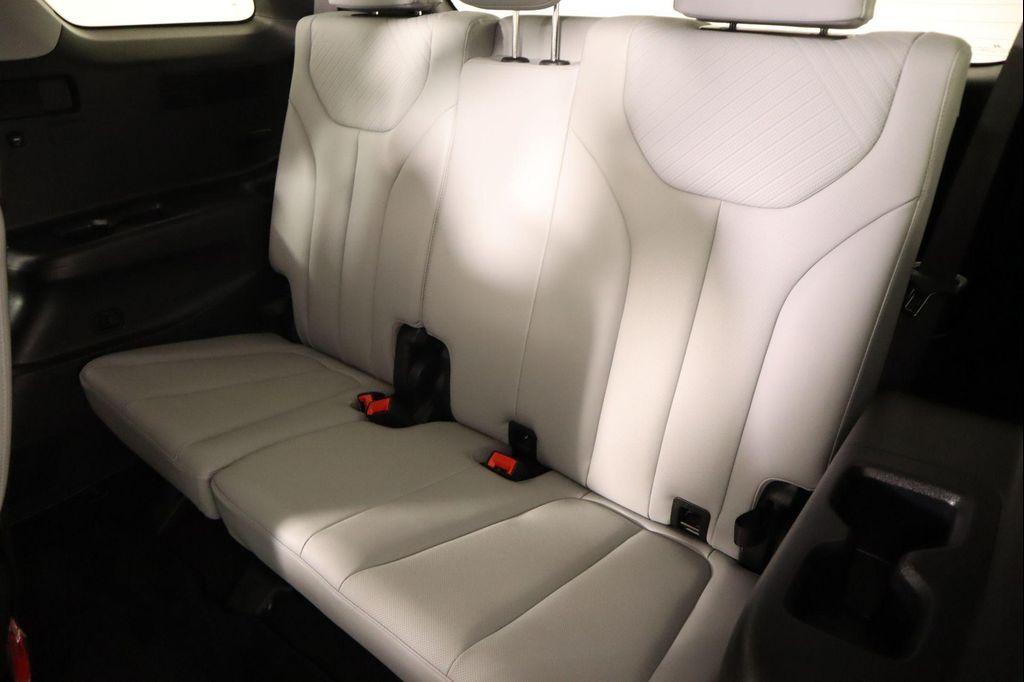 used 2025 Hyundai Palisade car, priced at $39,777