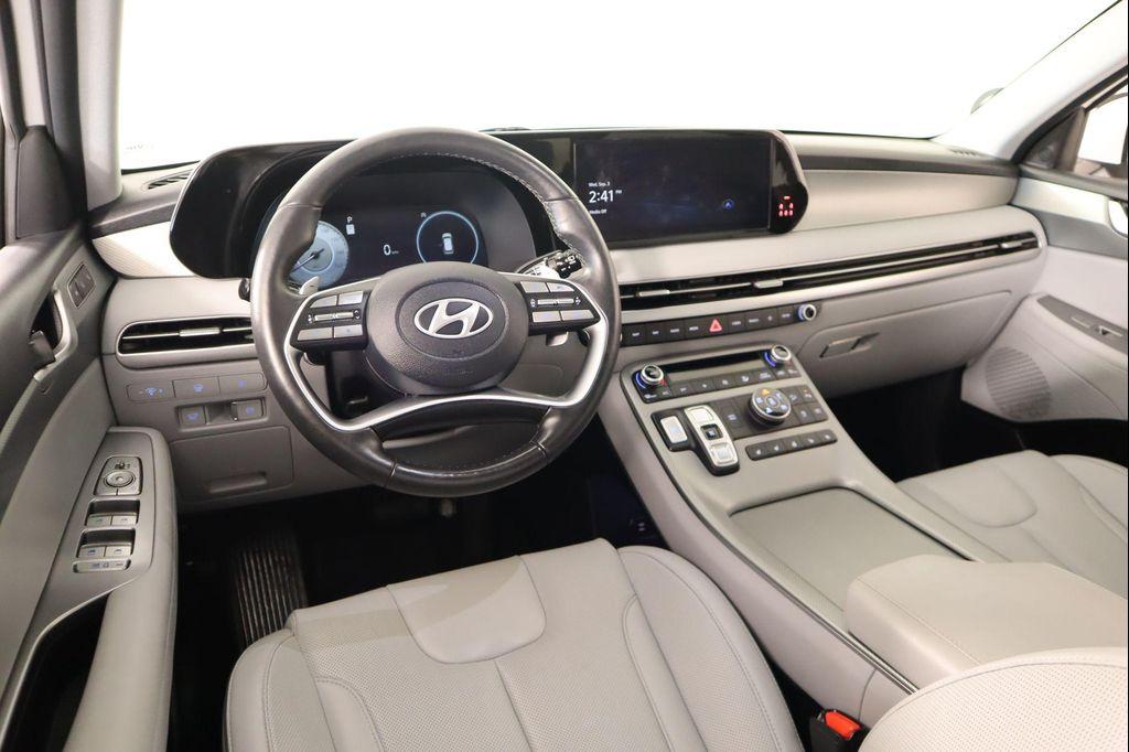 used 2025 Hyundai Palisade car, priced at $39,777