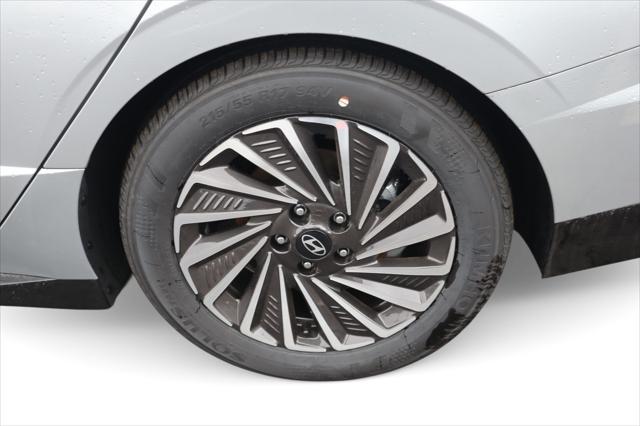 new 2025 Hyundai Sonata Hybrid car, priced at $32,624