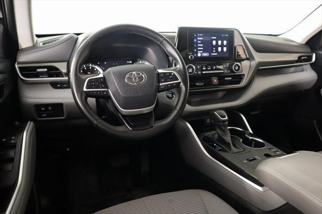 used 2023 Toyota Highlander car, priced at $29,488