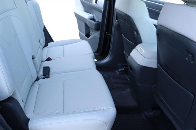 new 2025 Hyundai Santa Fe car, priced at $30,731