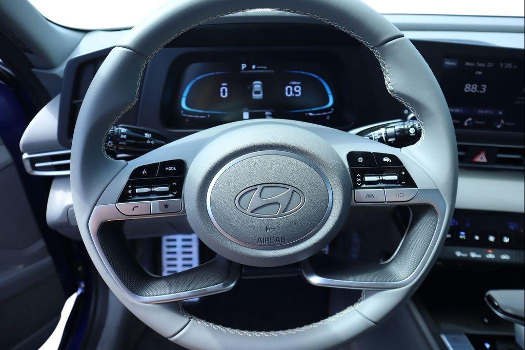 new 2025 Hyundai Elantra car, priced at $19,747