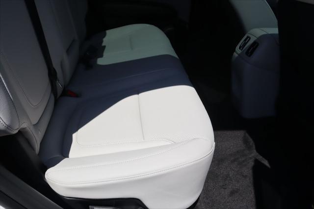 new 2025 Hyundai TUCSON Hybrid car, priced at $41,020