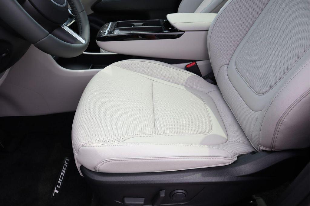 new 2025 Hyundai Tucson car, priced at $39,347