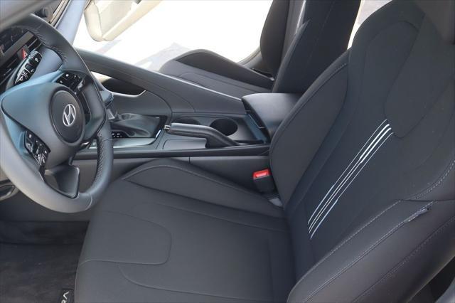 new 2025 Hyundai Elantra car, priced at $18,512