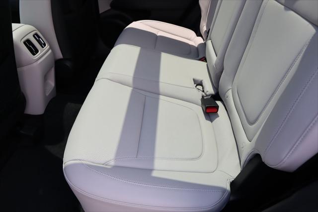 new 2025 Hyundai TUCSON Hybrid car, priced at $33,788