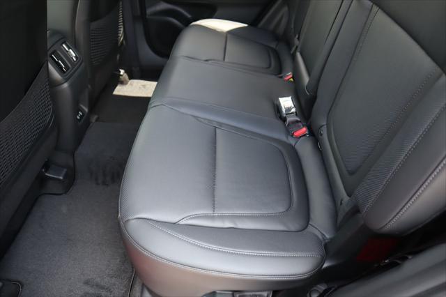 new 2025 Hyundai TUCSON Hybrid car, priced at $41,020
