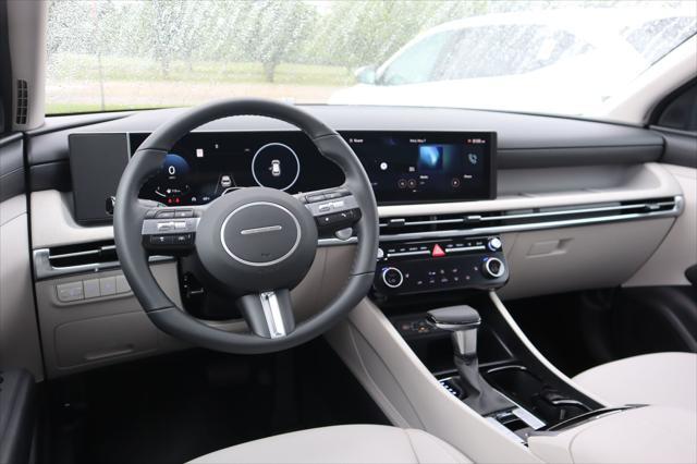 new 2025 Hyundai Tucson car, priced at $28,329