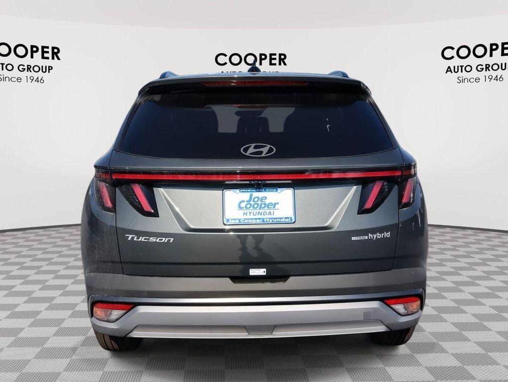 new 2025 Hyundai TUCSON Hybrid car, priced at $32,562