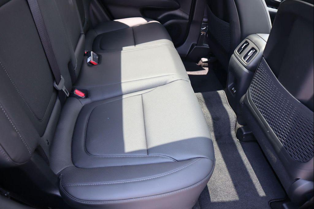 new 2025 Hyundai TUCSON Hybrid car, priced at $32,562