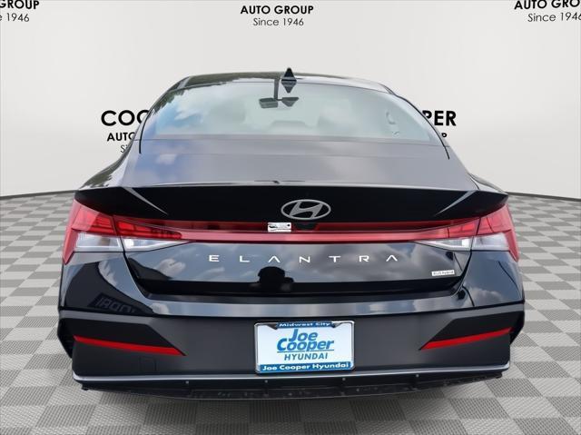 new 2025 Hyundai ELANTRA HEV car