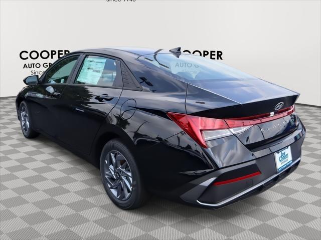 new 2025 Hyundai ELANTRA HEV car
