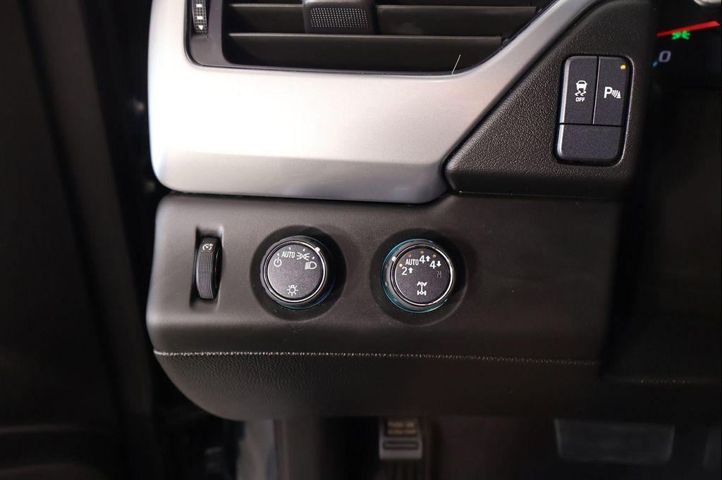 used 2020 Chevrolet Suburban car, priced at $25,777