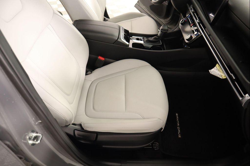 used 2025 Hyundai SANTA CRUZ car, priced at $28,988