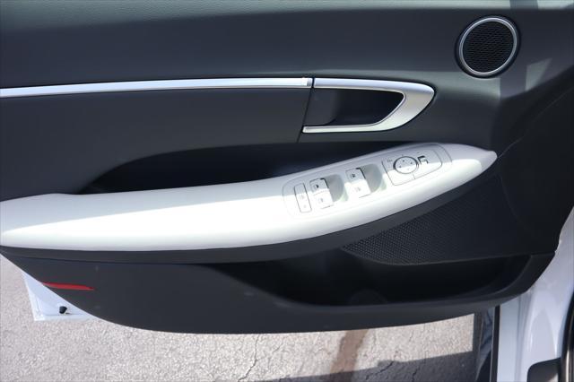 new 2025 Hyundai Sonata car, priced at $24,726