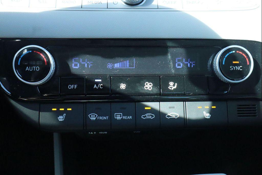 new 2025 Hyundai Elantra car, priced at $23,132