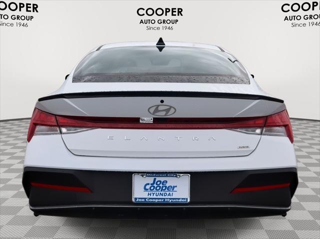 new 2025 Hyundai Elantra car, priced at $21,886
