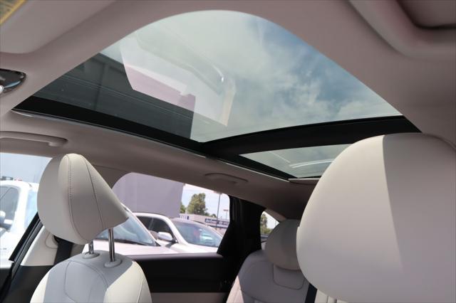 new 2025 Hyundai TUCSON Hybrid car, priced at $33,312