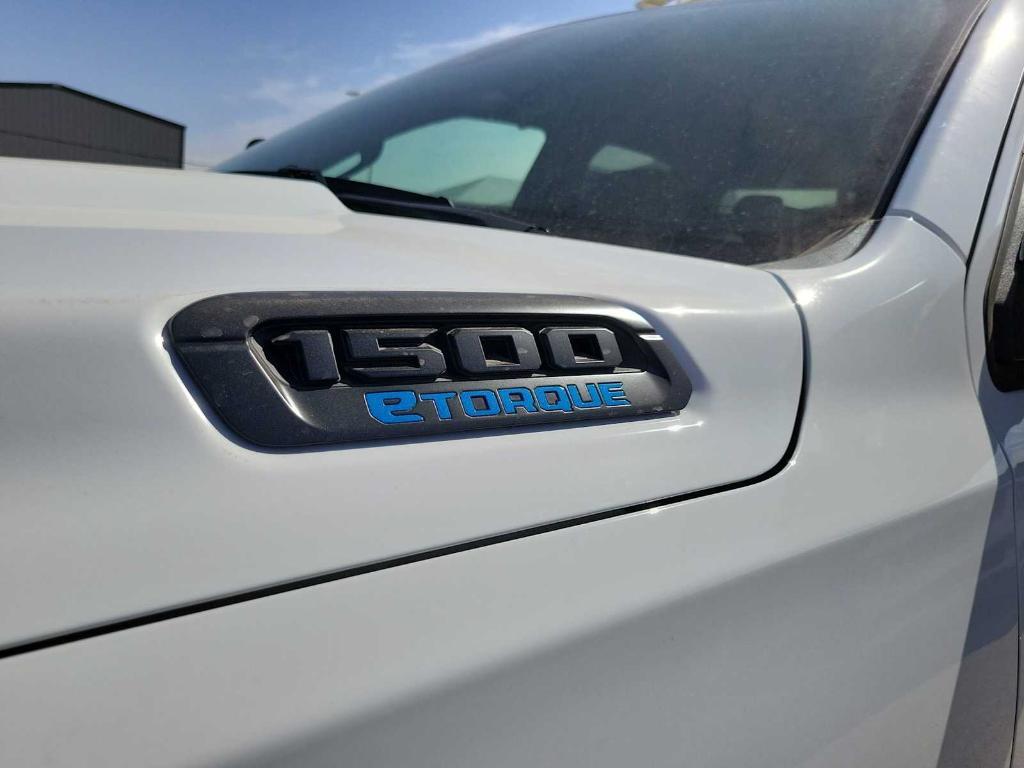 new 2025 Ram 1500 car, priced at $39,456