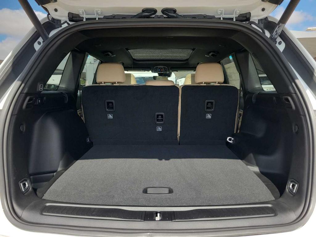 new 2025 Jeep Grand Cherokee car, priced at $46,590