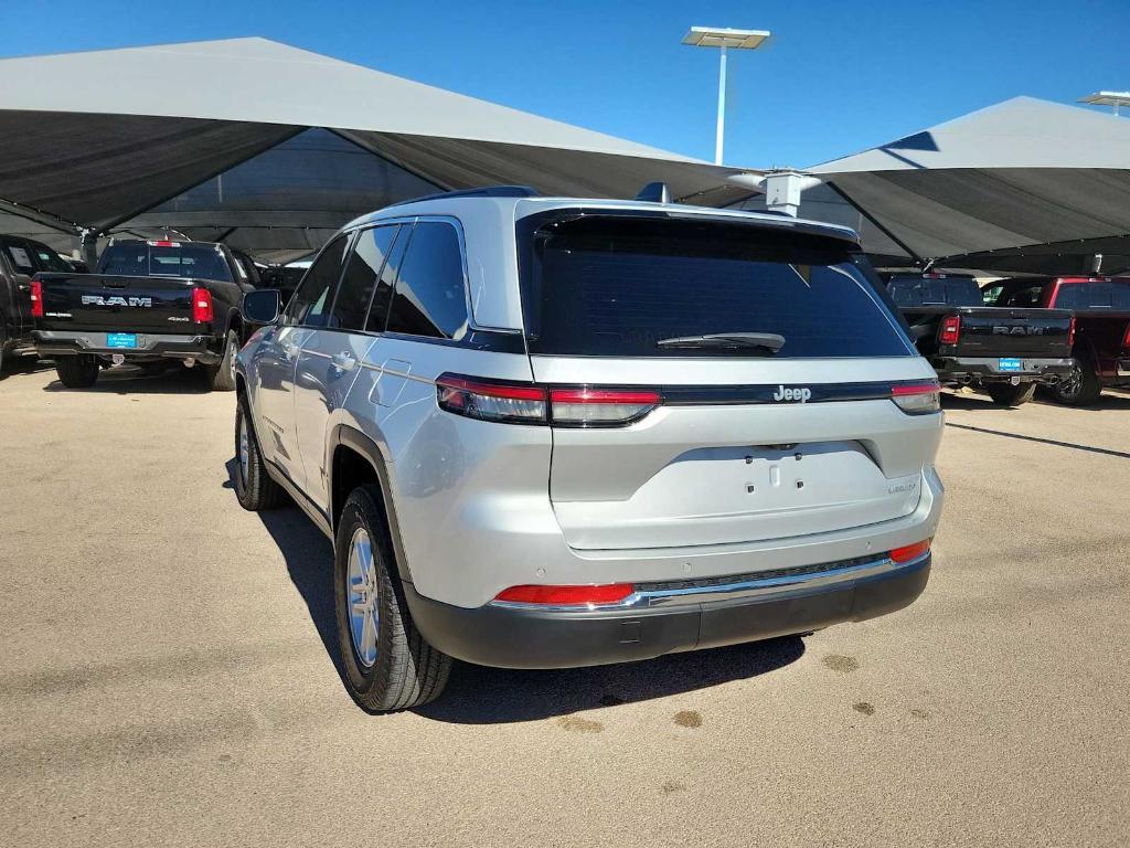 used 2024 Jeep Grand Cherokee car, priced at $34,999