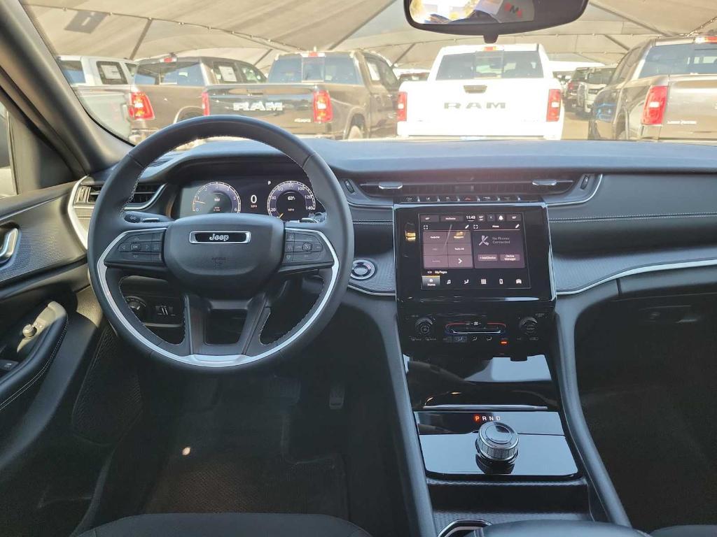 used 2024 Jeep Grand Cherokee car, priced at $34,999