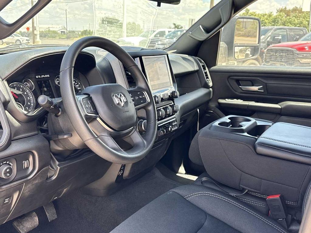 new 2025 Ram 1500 car, priced at $47,558