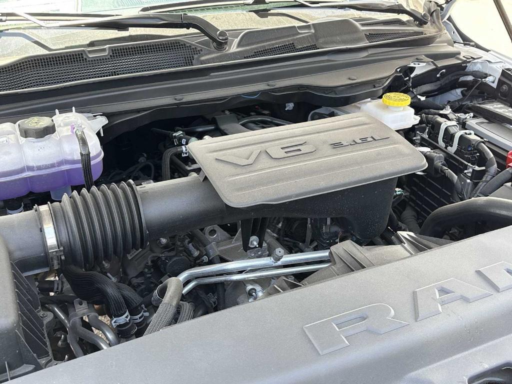 new 2025 Ram 1500 car, priced at $47,558