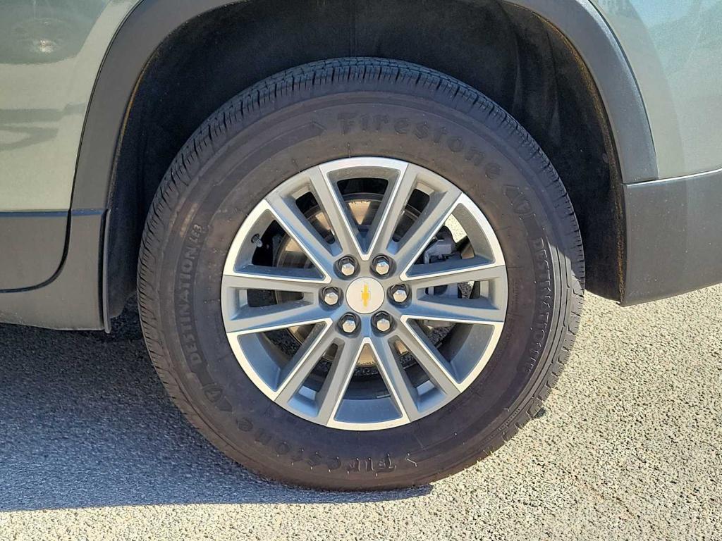 used 2022 Chevrolet Traverse car, priced at $29,995
