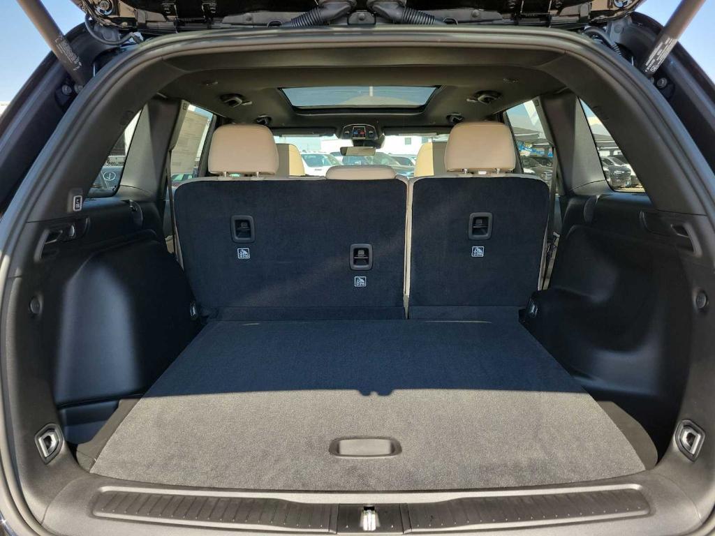 new 2025 Jeep Grand Cherokee car, priced at $46,760