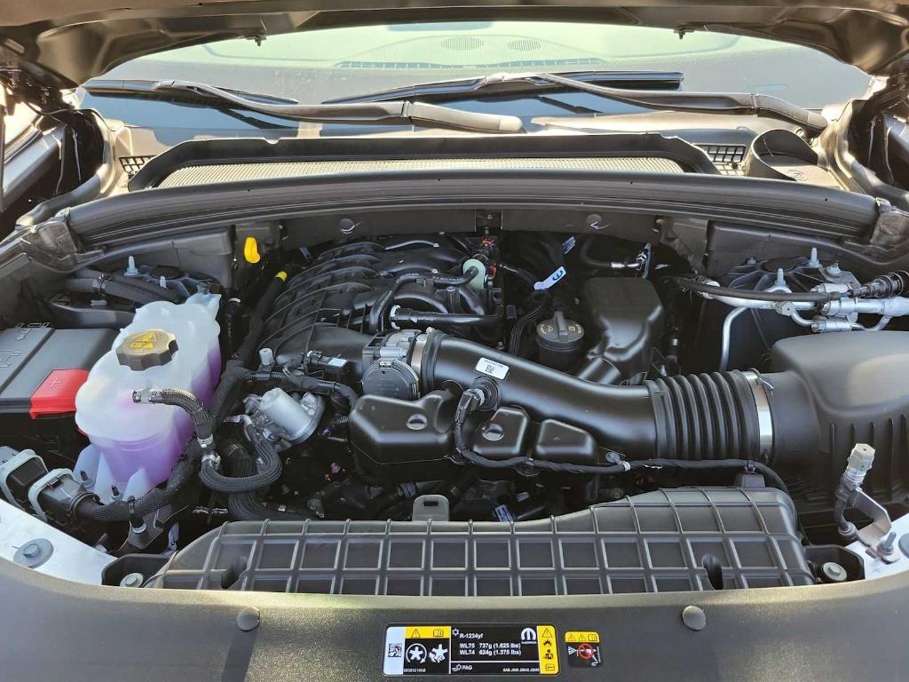 new 2025 Jeep Grand Cherokee car, priced at $46,760