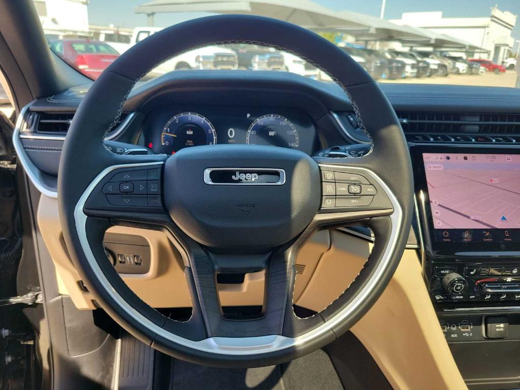 new 2025 Jeep Grand Cherokee car, priced at $46,760