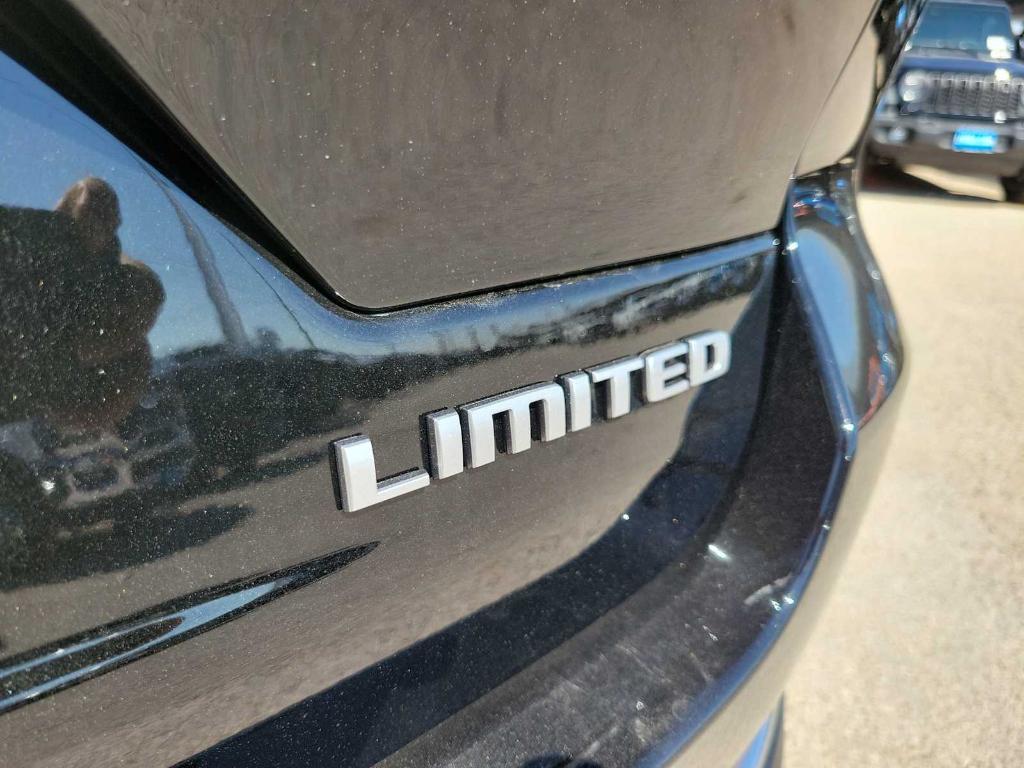 new 2025 Jeep Grand Cherokee car, priced at $46,760