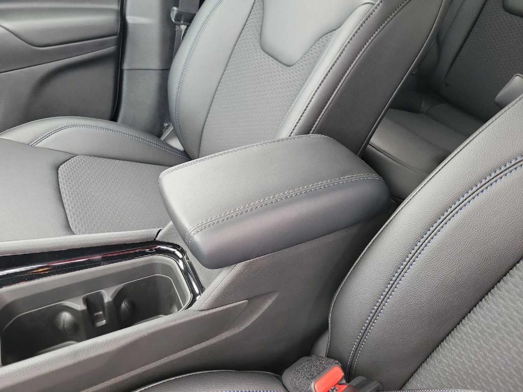 new 2025 Jeep Compass car, priced at $30,863