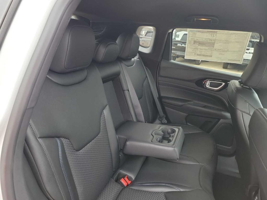 new 2025 Jeep Compass car, priced at $30,863