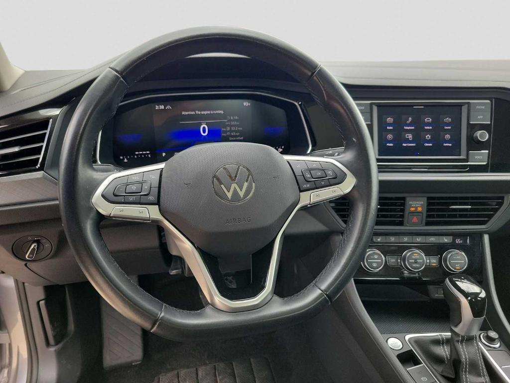 used 2024 Volkswagen Jetta car, priced at $20,995