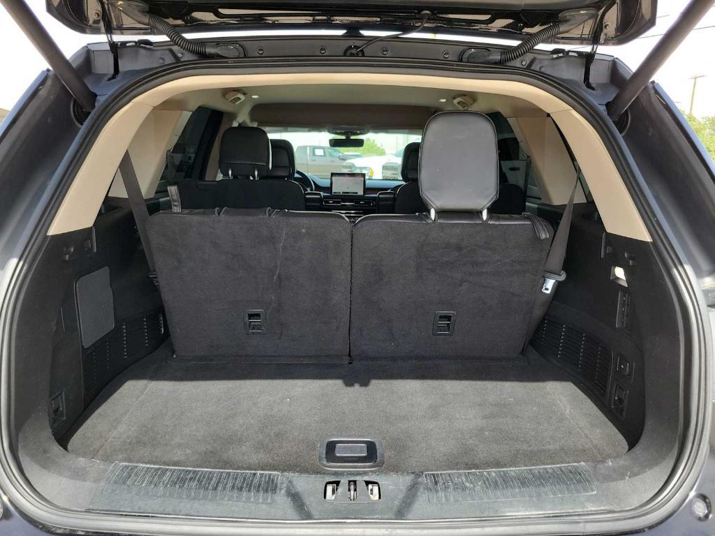 used 2020 Lincoln Aviator car, priced at $29,995