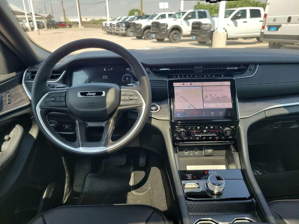 new 2025 Jeep Grand Cherokee L car, priced at $50,637