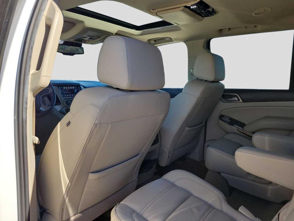 used 2017 GMC Yukon car, priced at $26,999