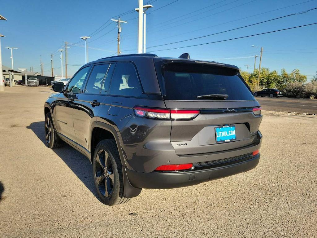 new 2025 Jeep Grand Cherokee car, priced at $49,910